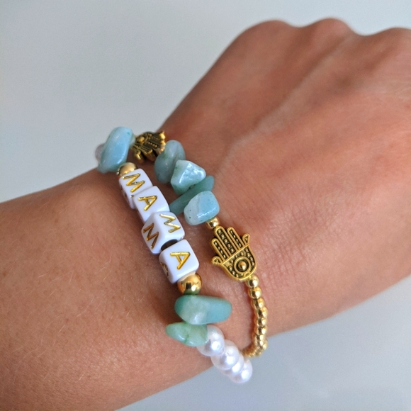 2 stone, gold plated beads, pearl & lettered bracelet stackable - Picture 5 of 11